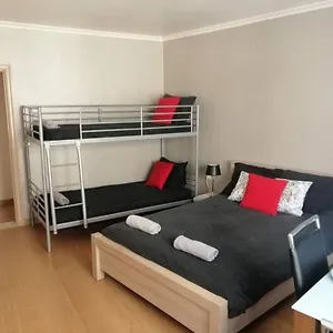 2/4p Confortable , Oostende België